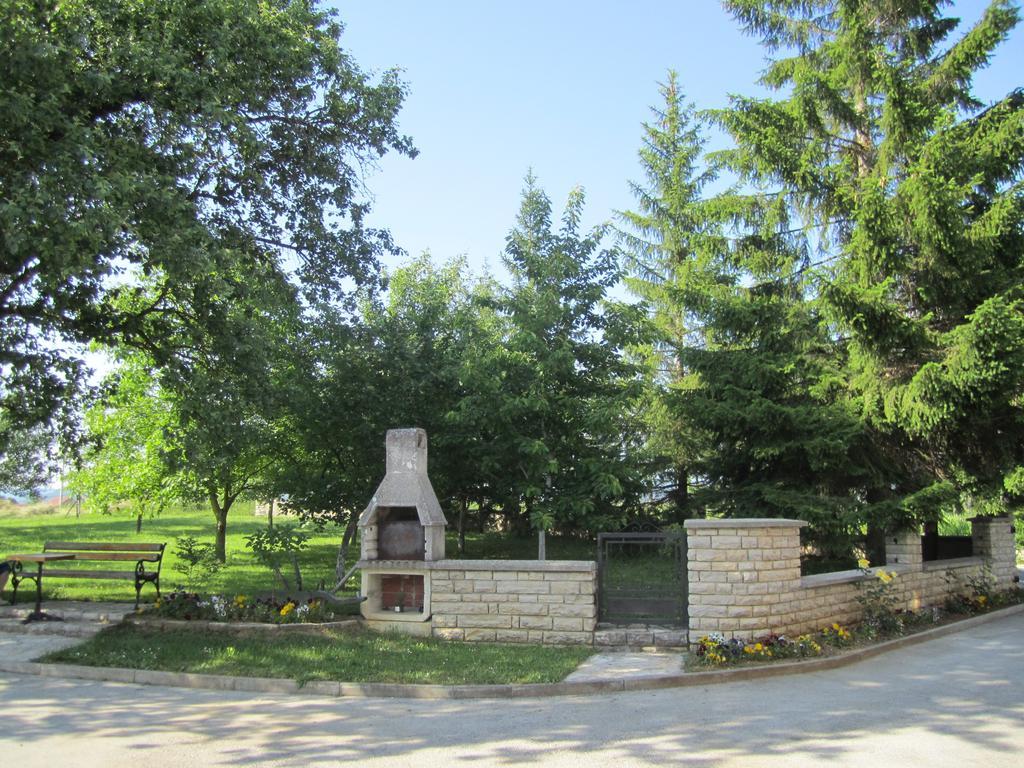 Guest House Sveti Marko Gacka Otocac Luaran gambar